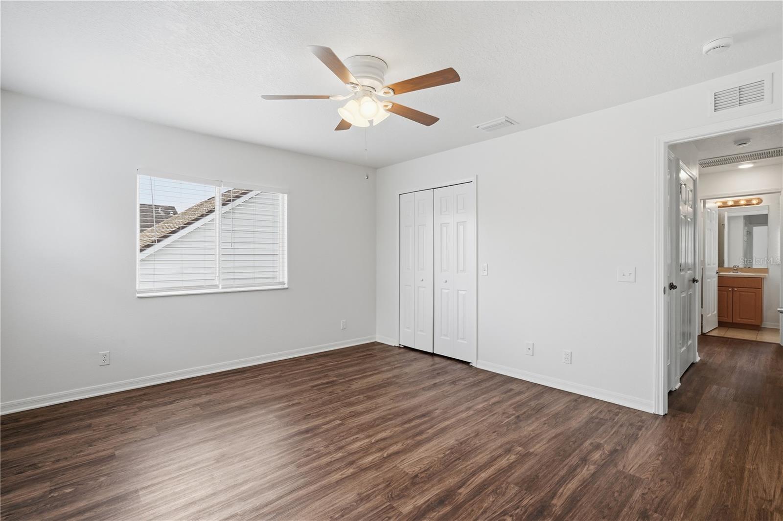 Image 26 of 42 For 4155 Day Bridge Place