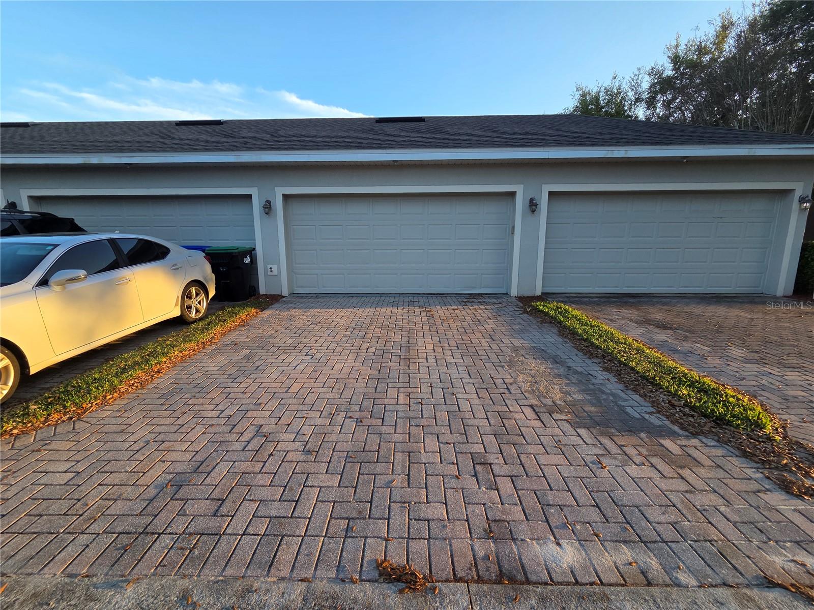 Image 13 of 54 For 14239 Avenue Of The Groves