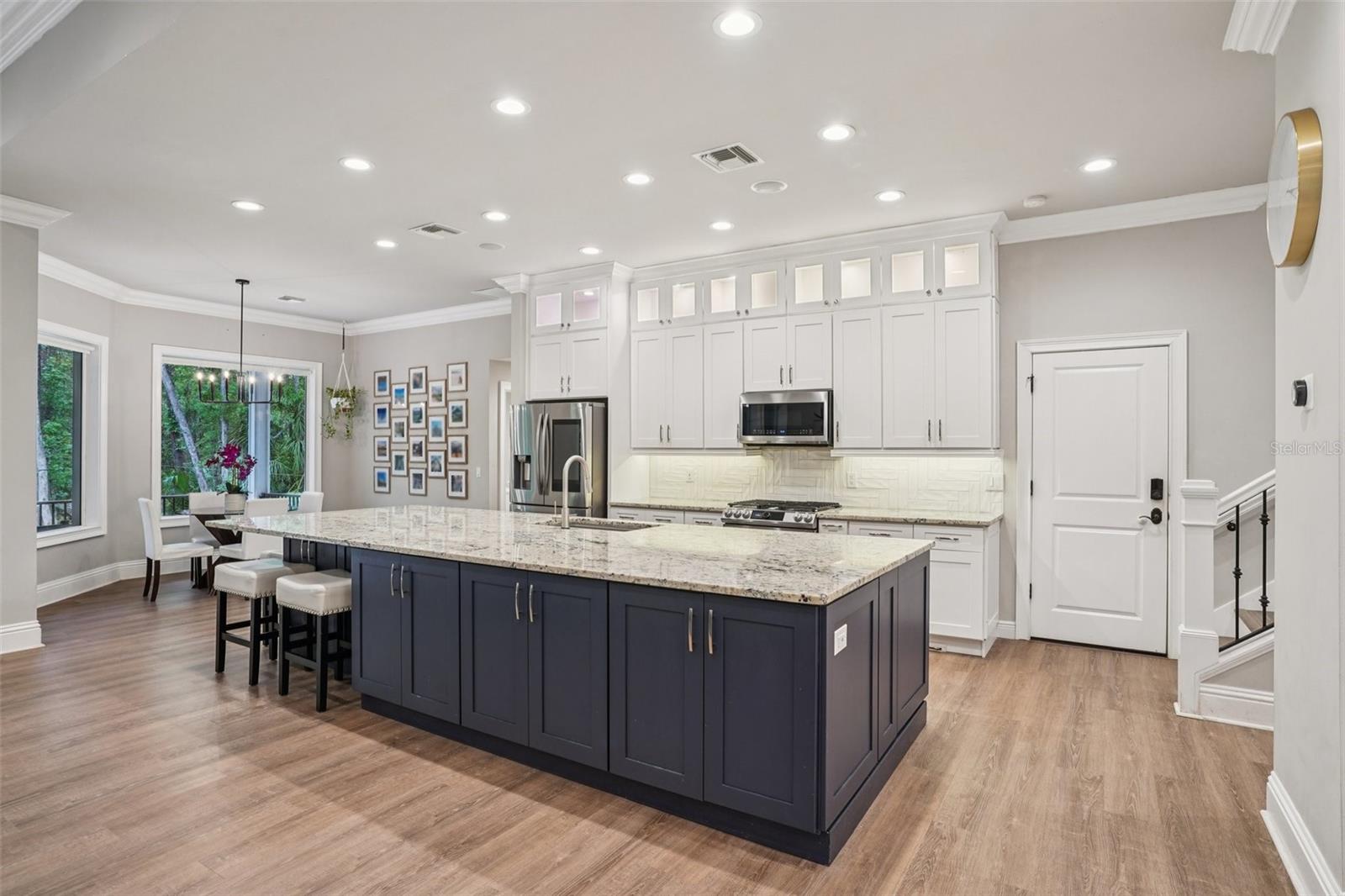 Image 12 of 72 For 113 Wisteria Drive