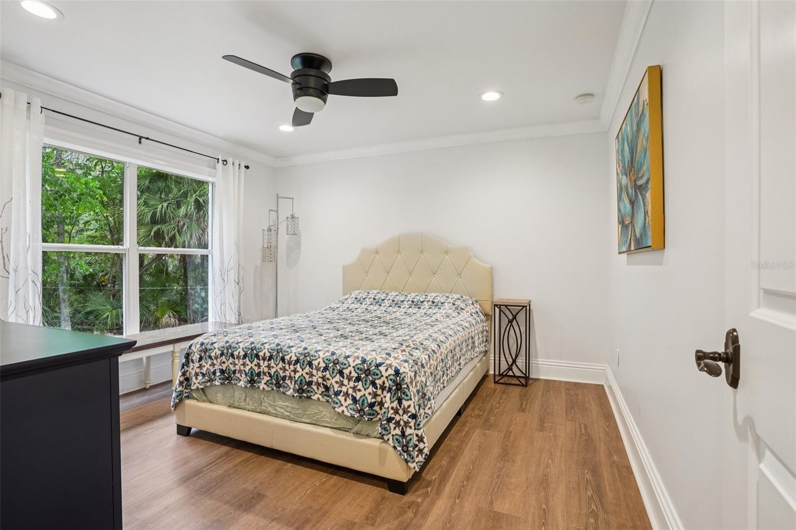 Image 33 of 72 For 113 Wisteria Drive