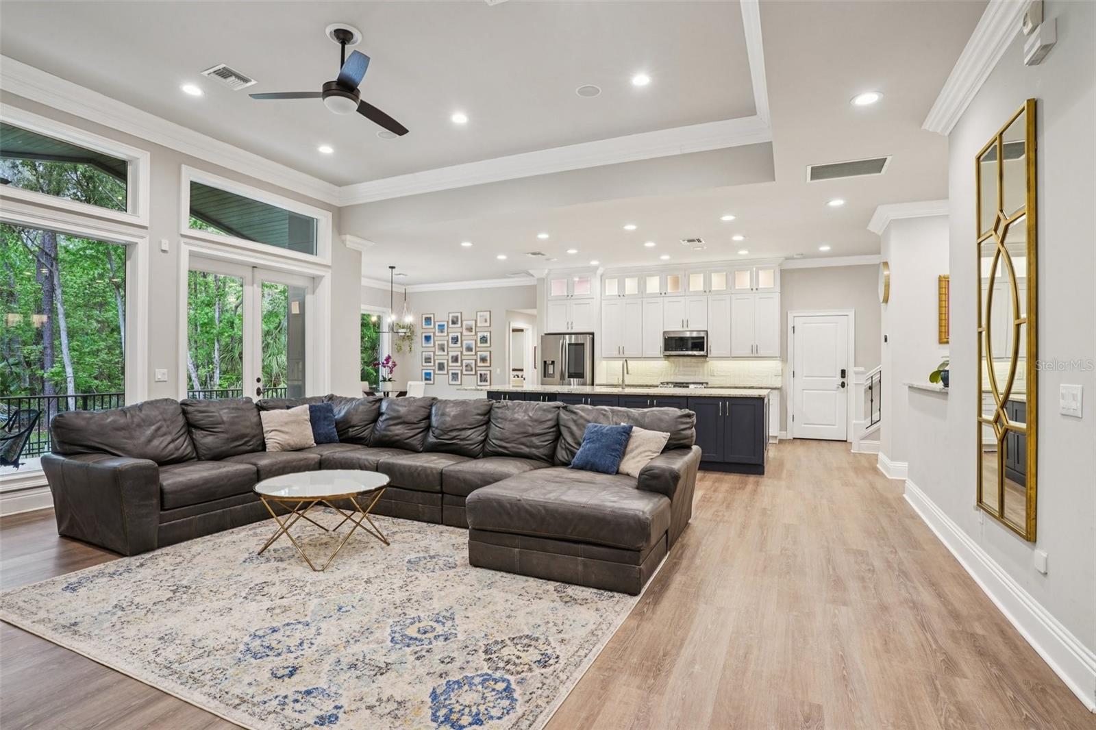 Image 6 of 72 For 113 Wisteria Drive