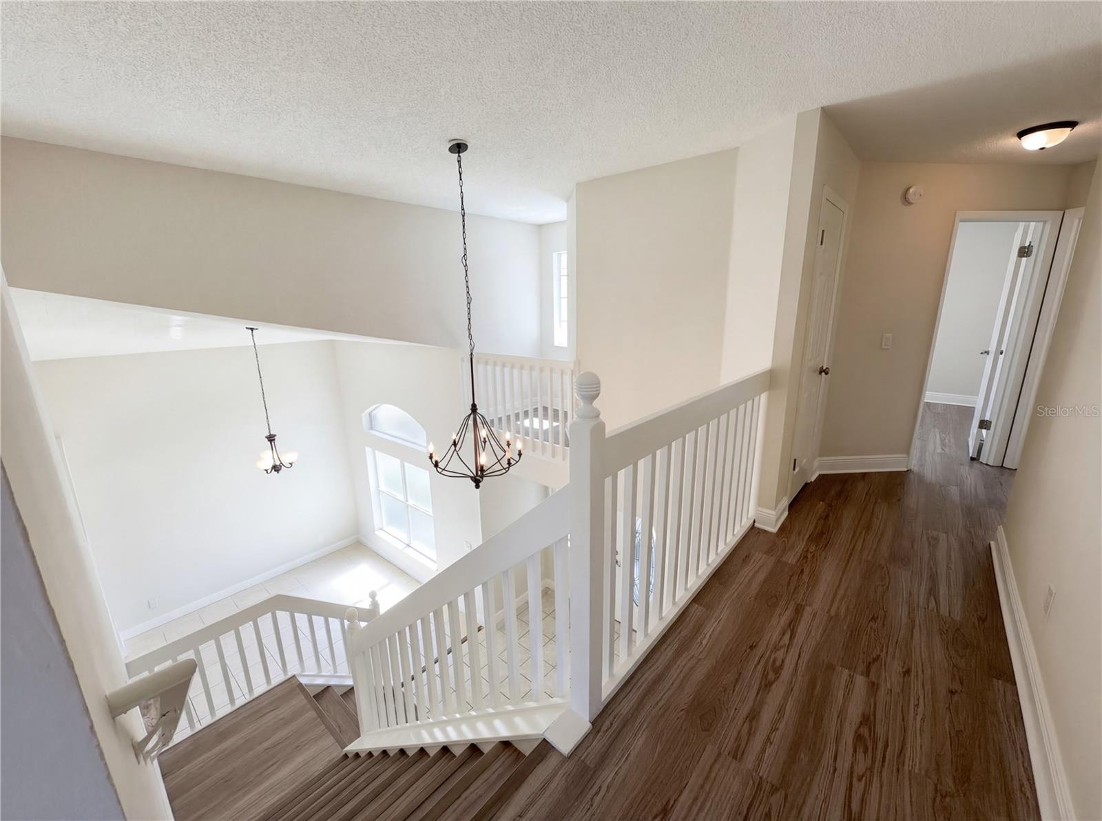 Image 21 of 32 For 1729 Elmstead Court