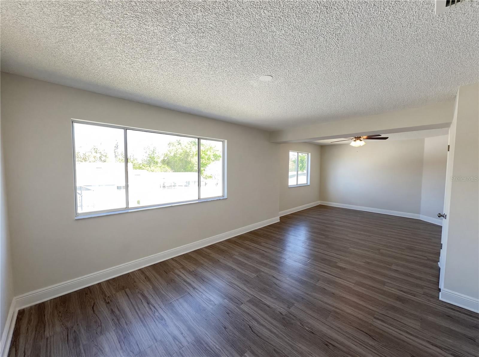 Image 22 of 32 For 1729 Elmstead Court