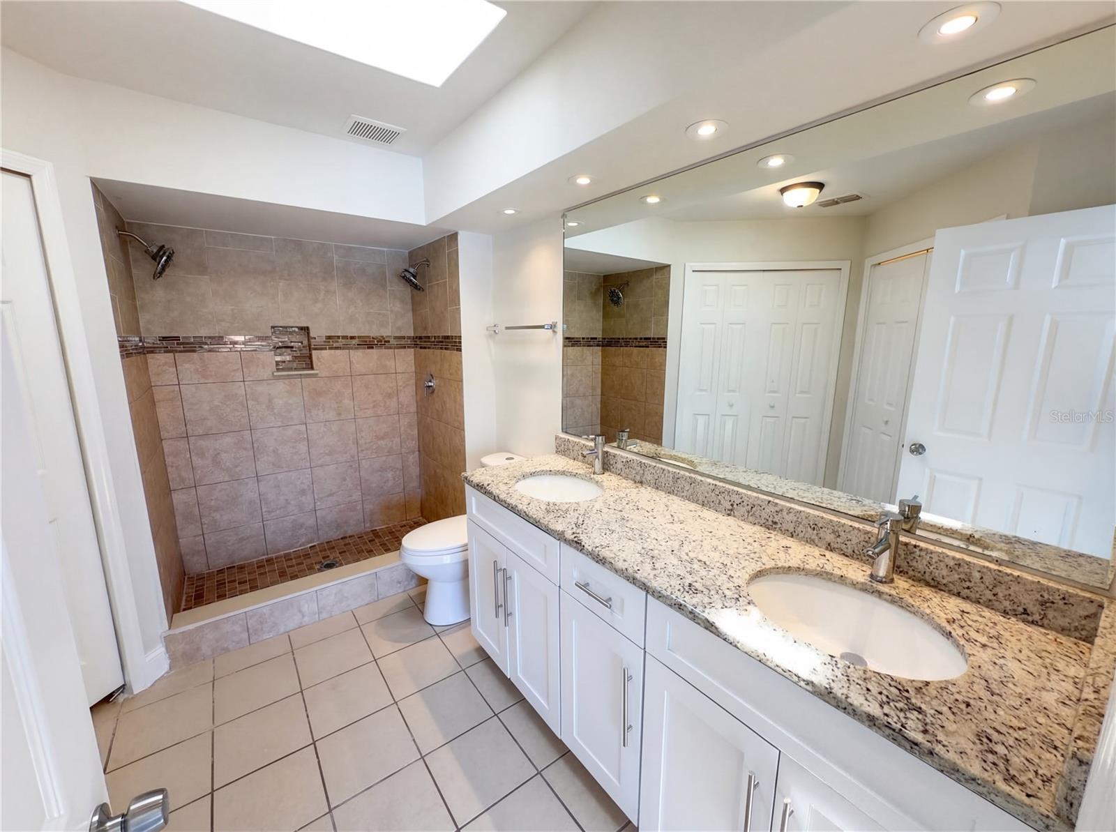 Image 23 of 32 For 1729 Elmstead Court