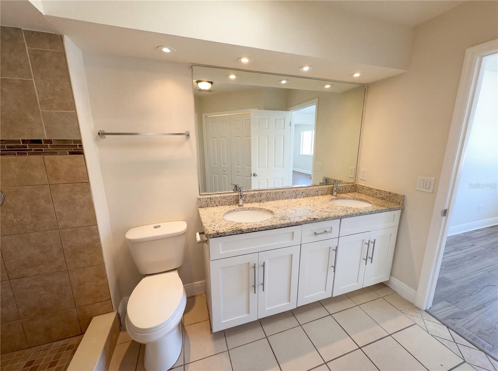 Image 25 of 32 For 1729 Elmstead Court