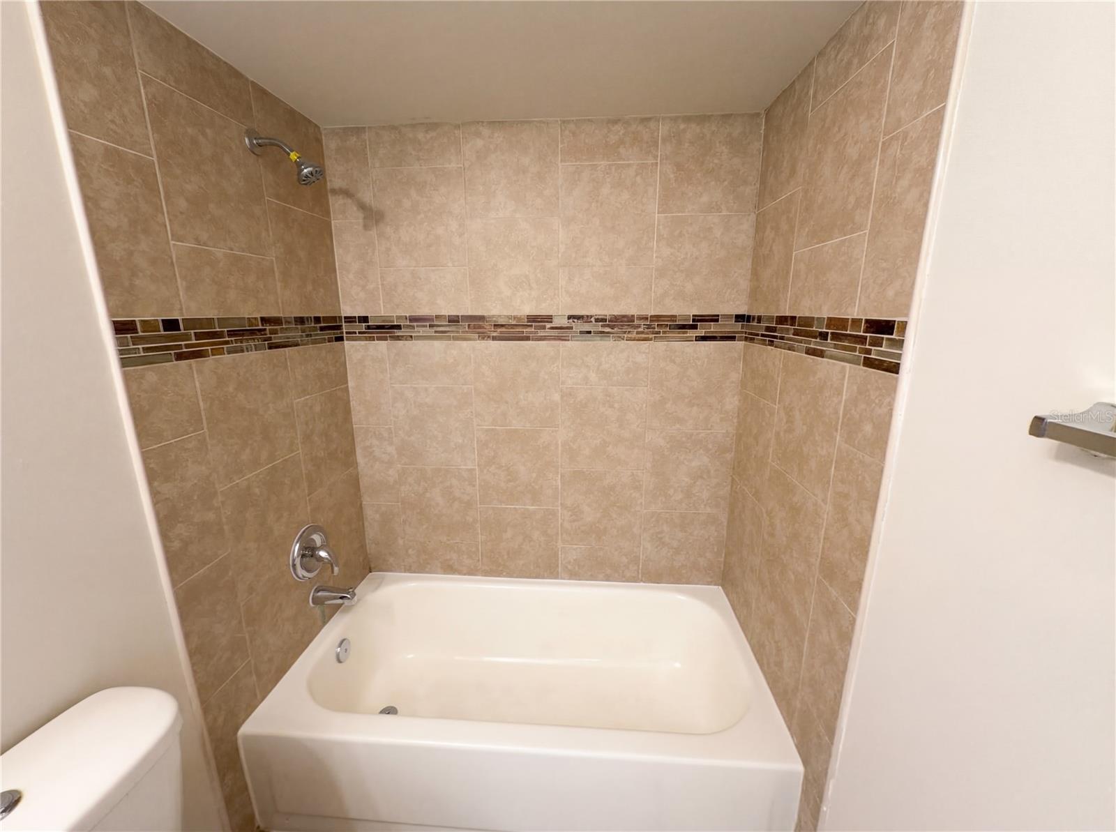 Image 31 of 32 For 1729 Elmstead Court