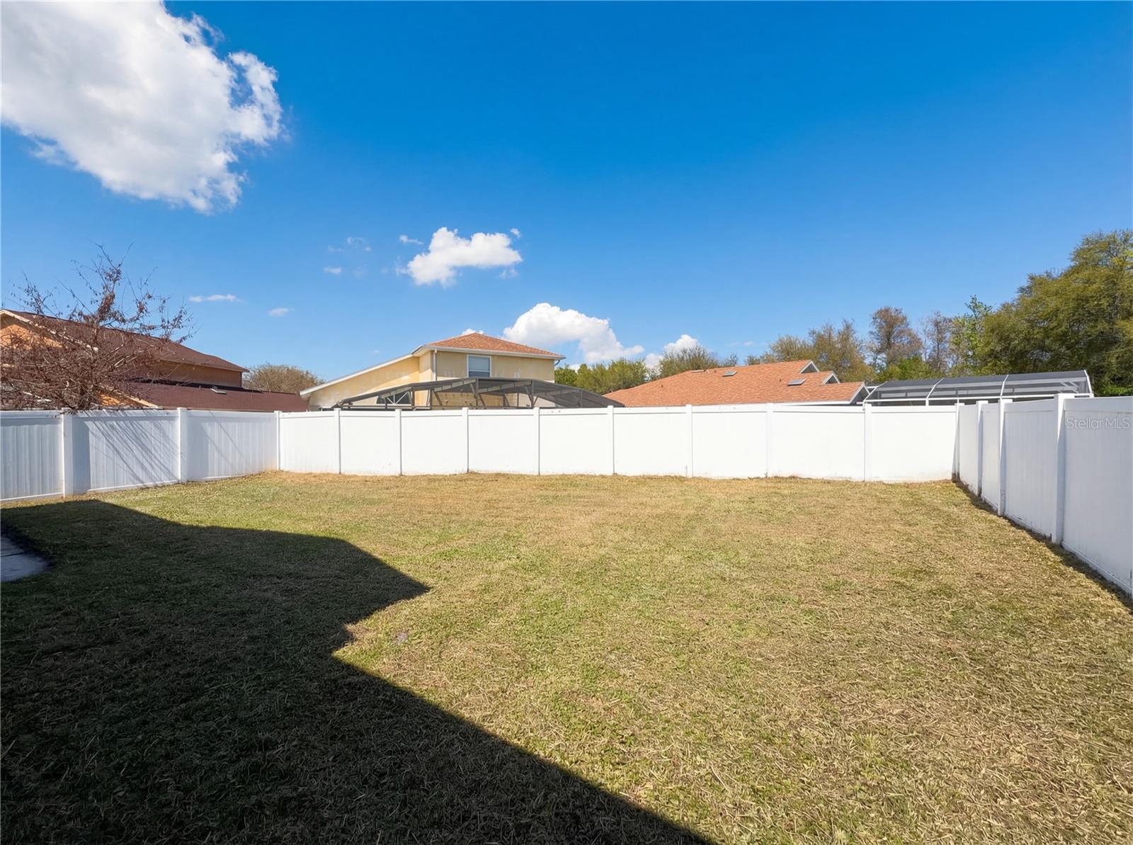 Image 9 of 32 For 1729 Elmstead Court