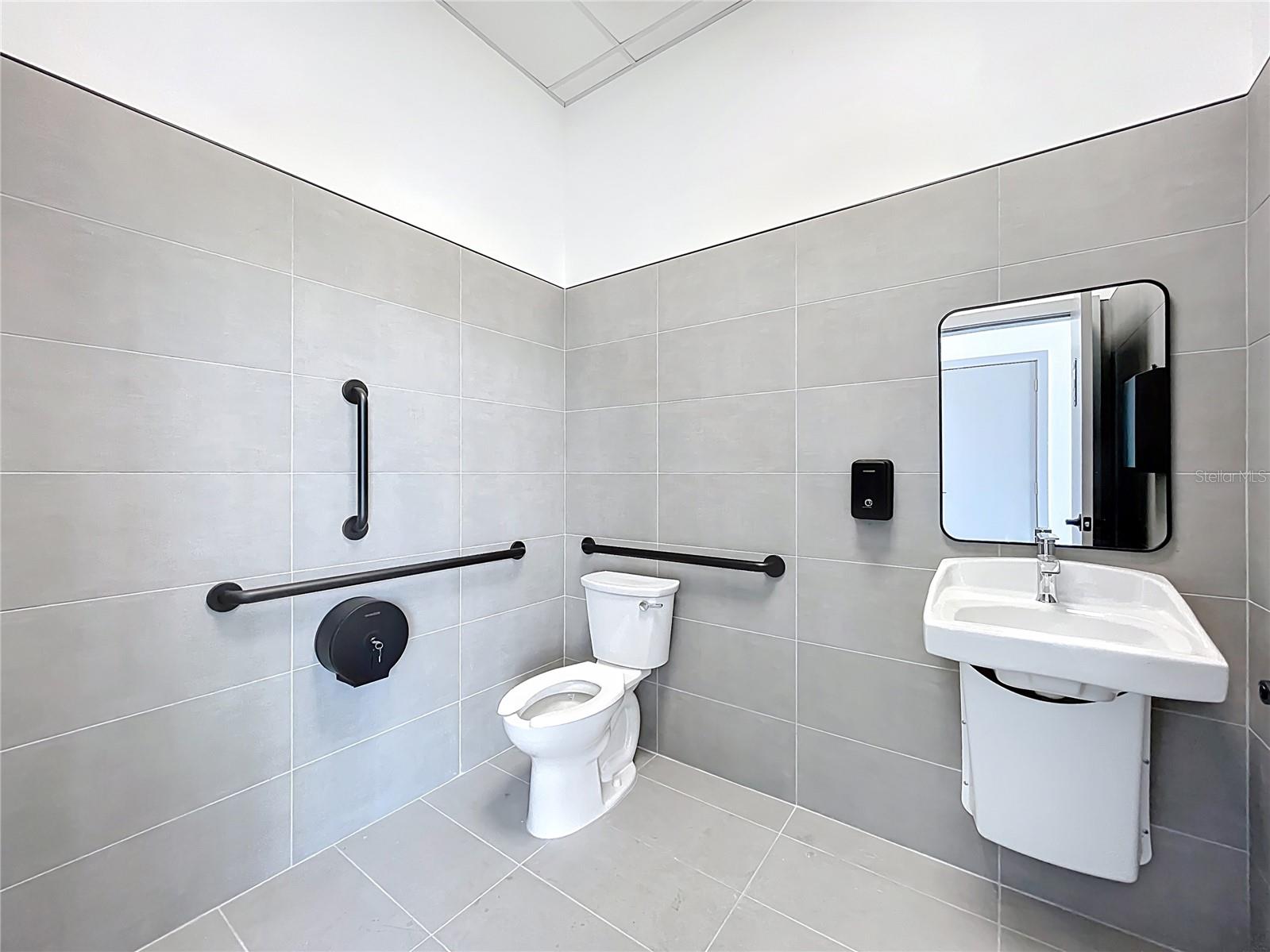 Image 8 of 18 For 705 Hennis Road