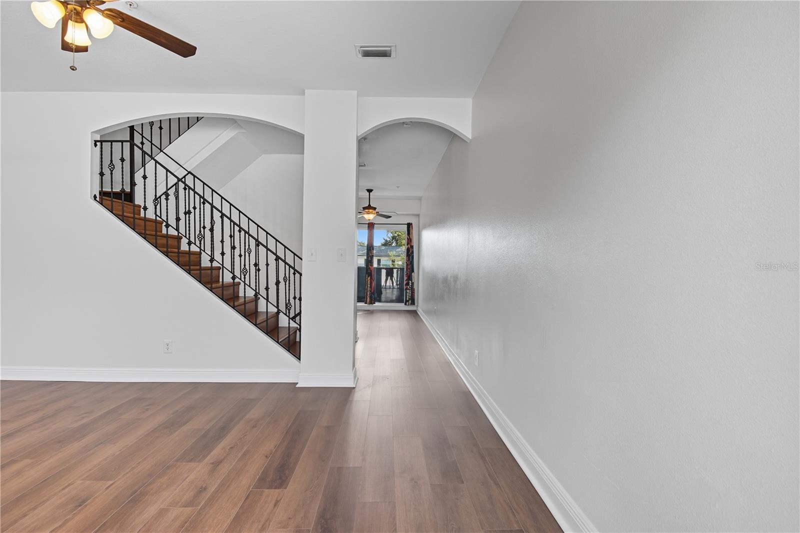 Image 13 of 43 For 130 Bumby Avenue 5