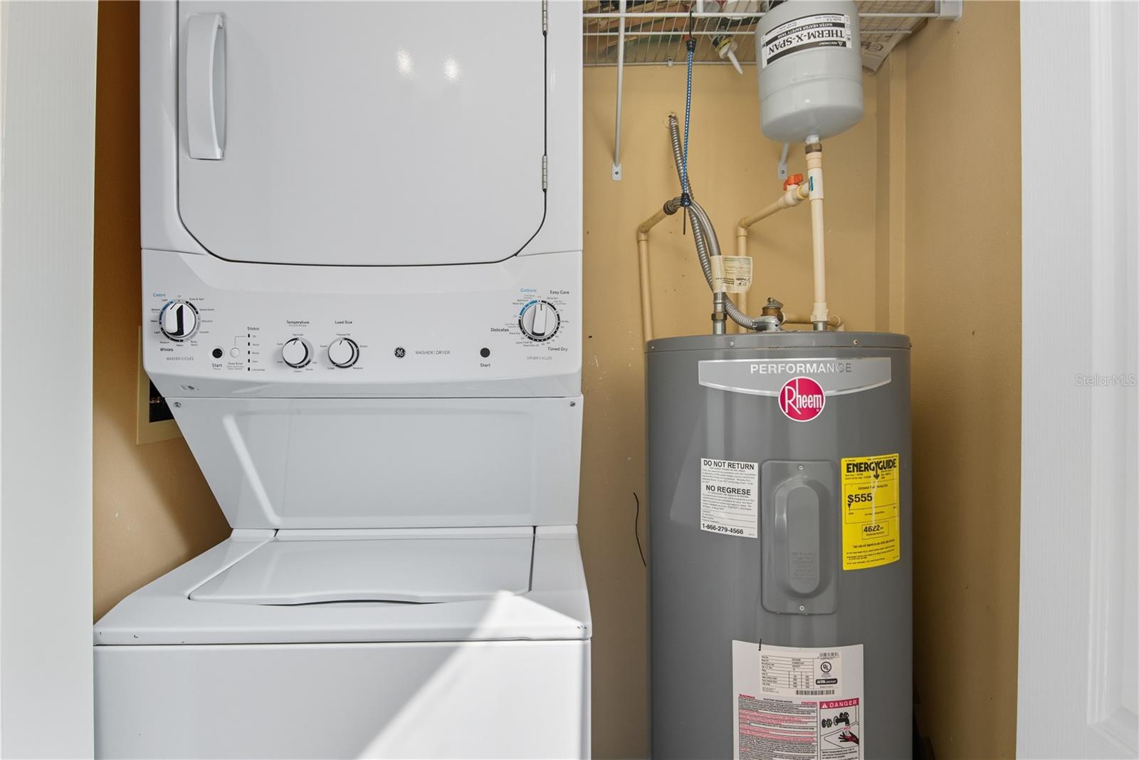 Image 15 of 43 For 130 Bumby Avenue 5