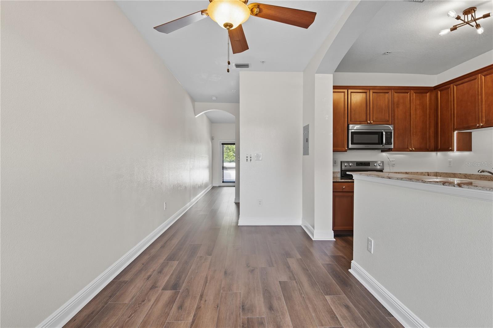 Image 23 of 43 For 130 Bumby Avenue 5