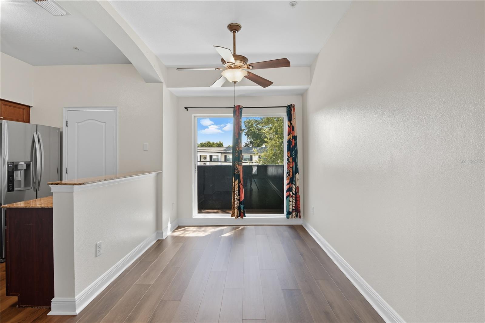 Image 24 of 43 For 130 Bumby Avenue 5