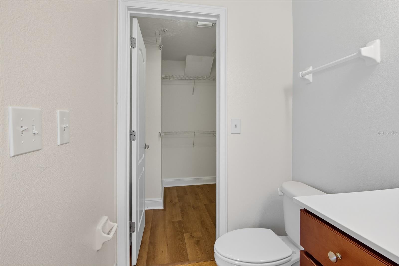 Image 42 of 43 For 130 Bumby Avenue 5