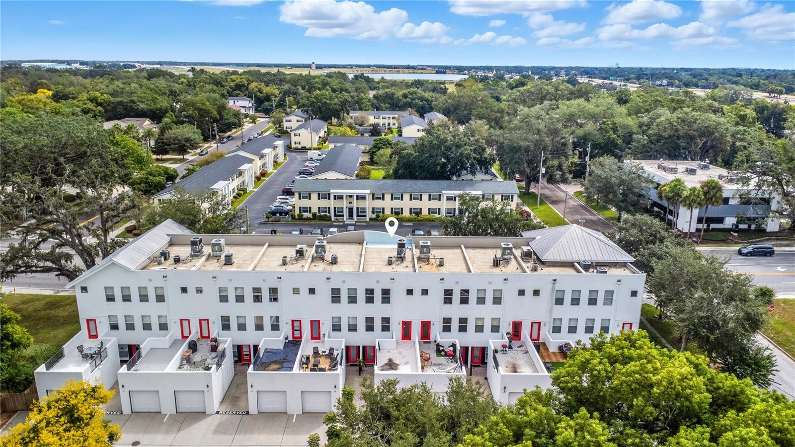 Image 8 of 43 For 130 Bumby Avenue 5