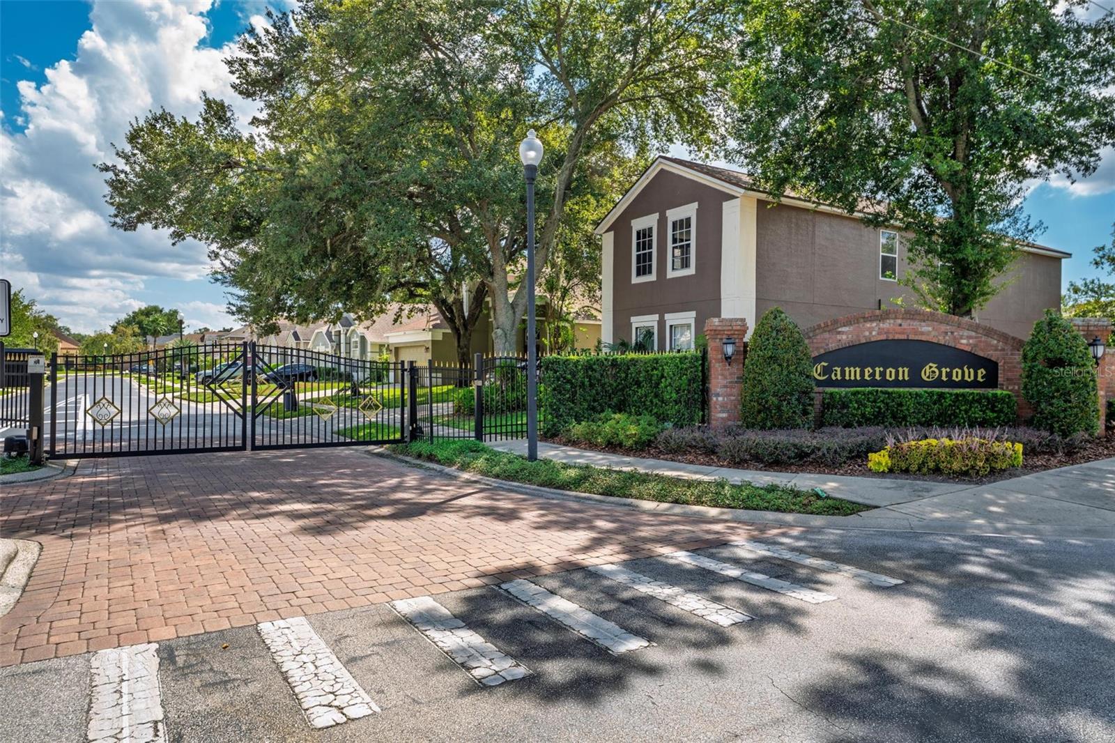 Image 36 of 59 For 1400 Holly Glen Run