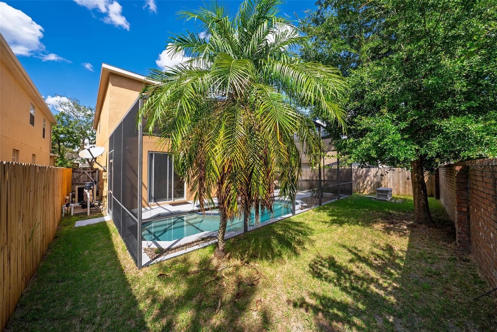 Image 45 of 59 For 1400 Holly Glen Run