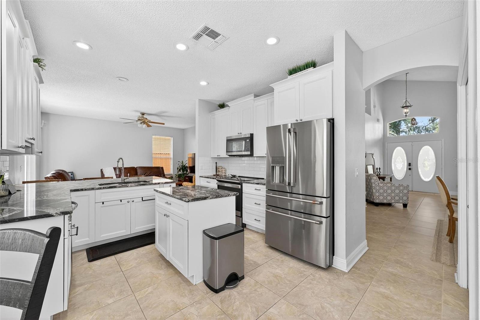 Image 8 of 59 For 1400 Holly Glen Run