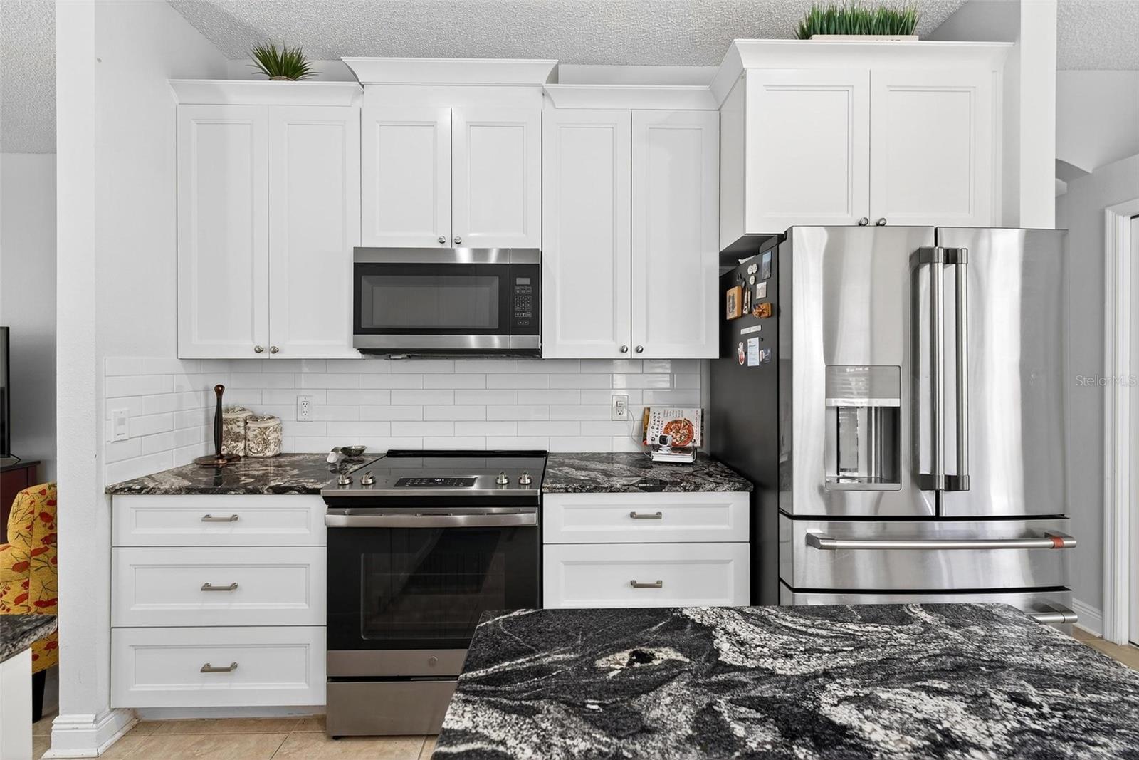 Image 9 of 59 For 1400 Holly Glen Run