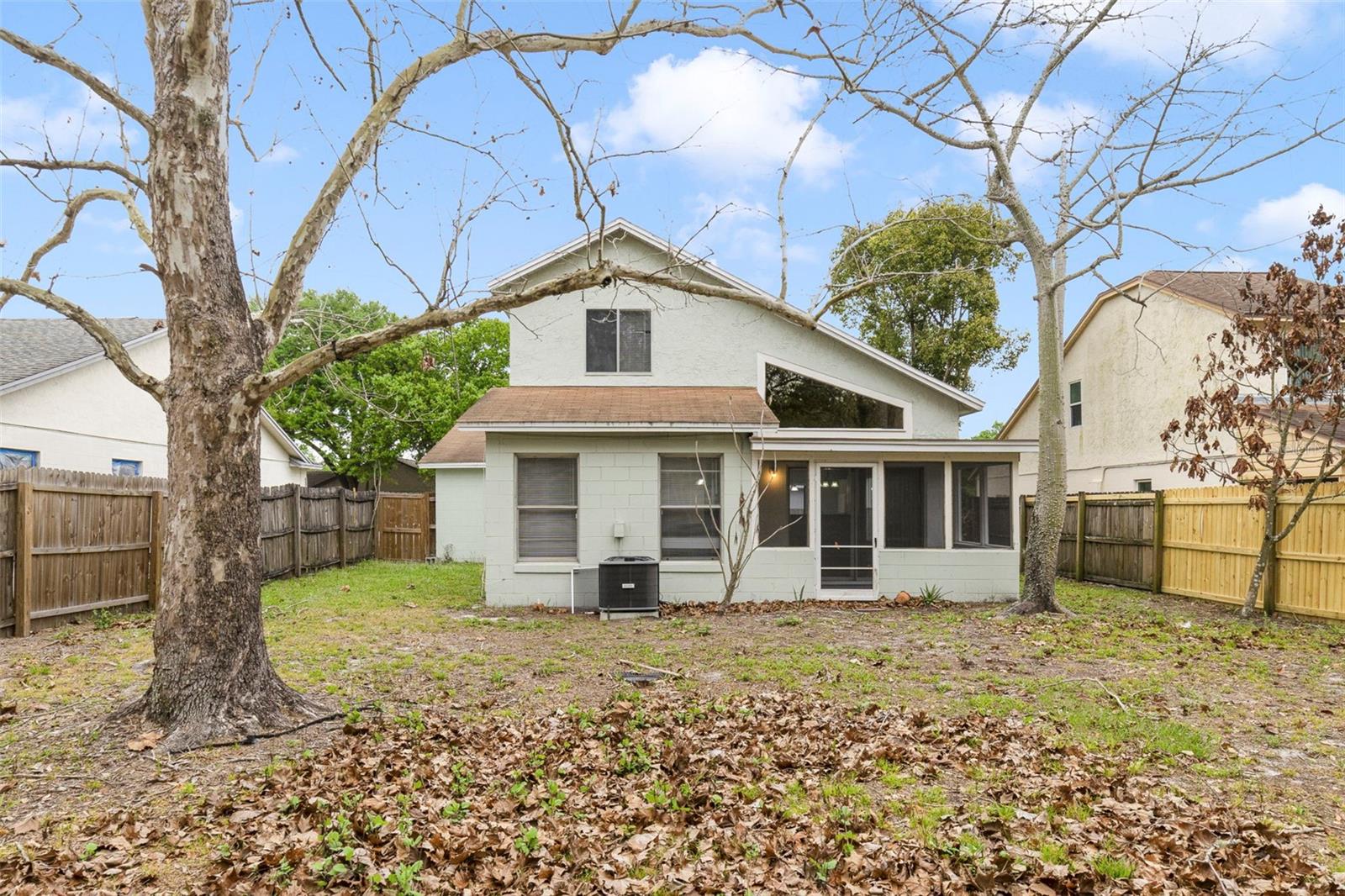 Image 15 of 15 For 1002 Gwyn Circle