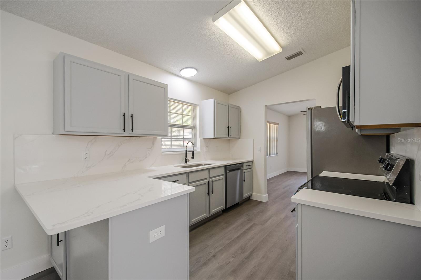 Image 15 of 45 For 109 Faulkner Avenue