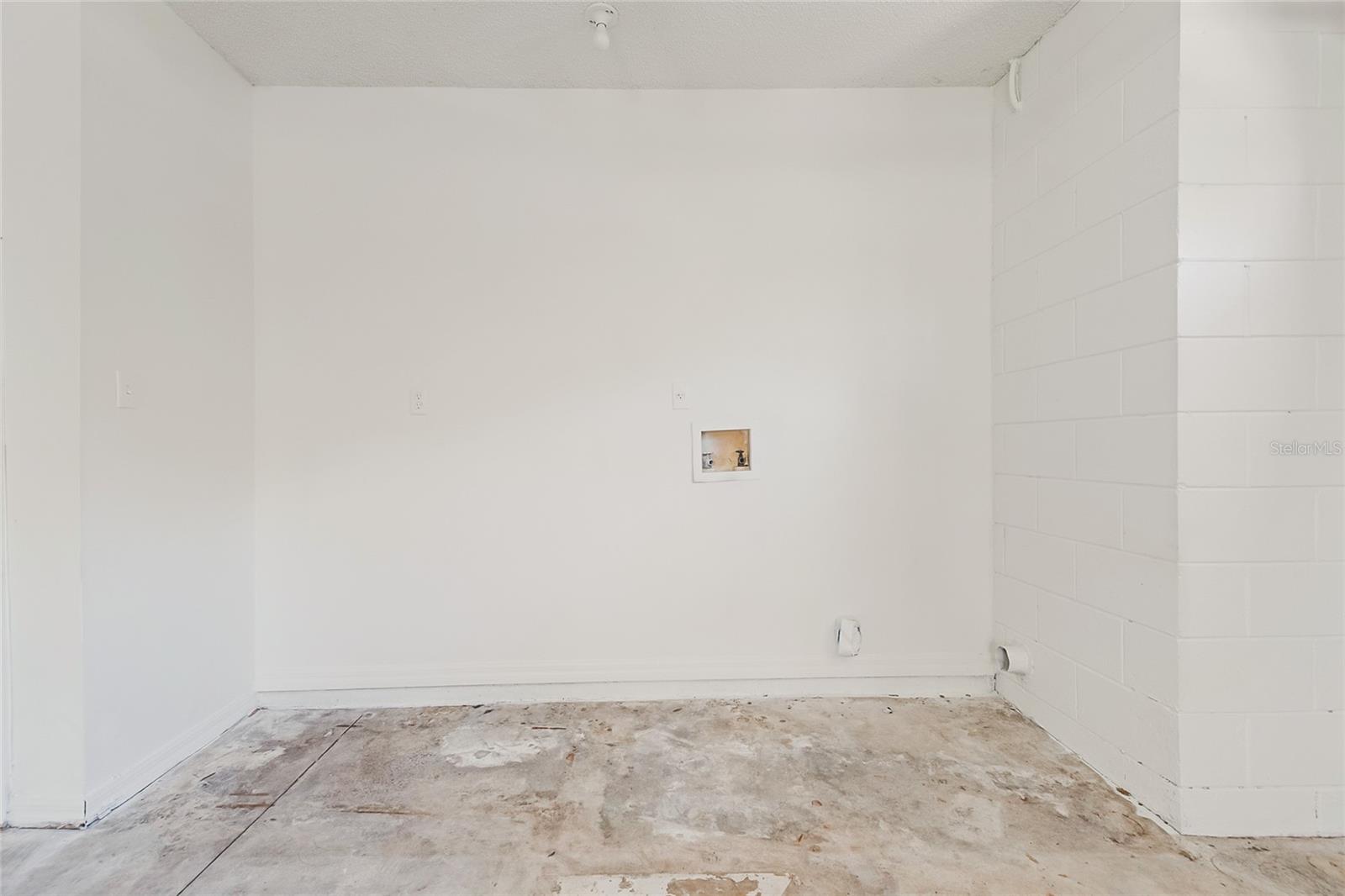 Image 38 of 45 For 109 Faulkner Avenue