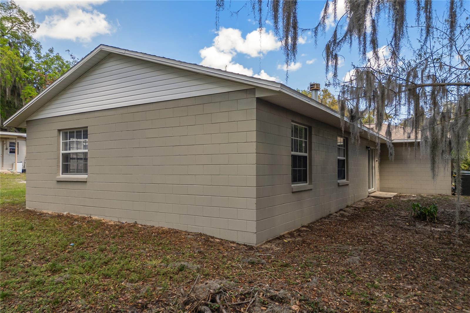 Image 6 of 45 For 109 Faulkner Avenue