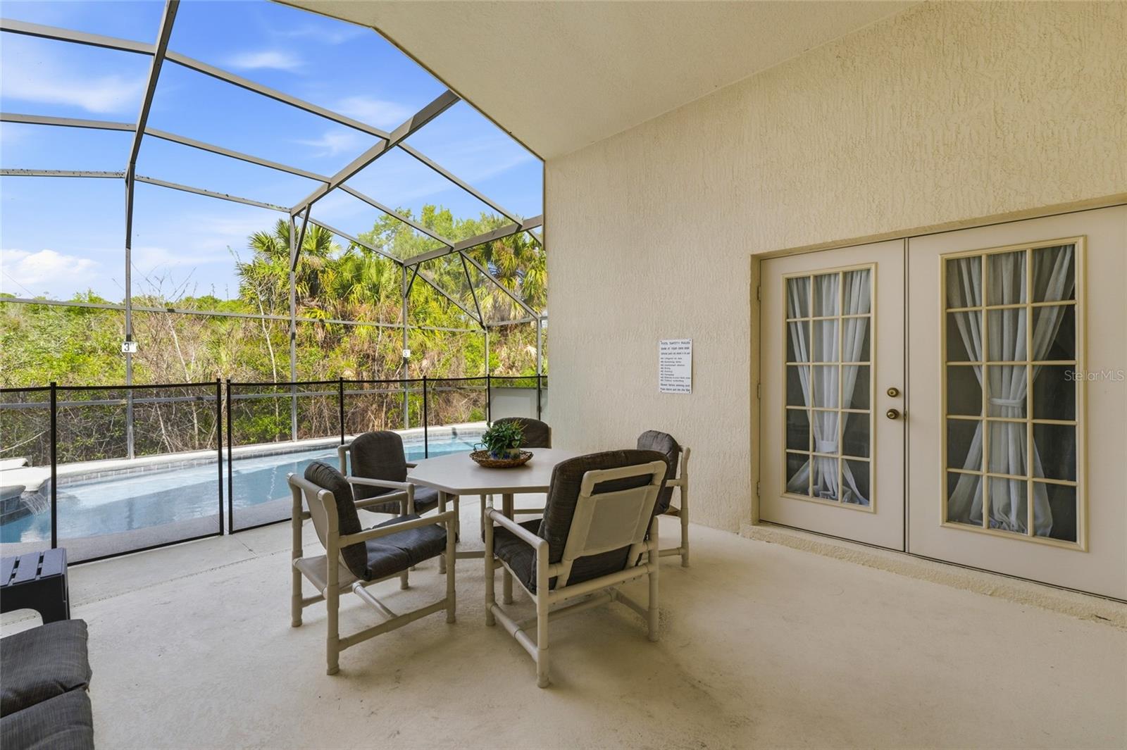 Image 21 of 26 For 2555 Oneida Loop