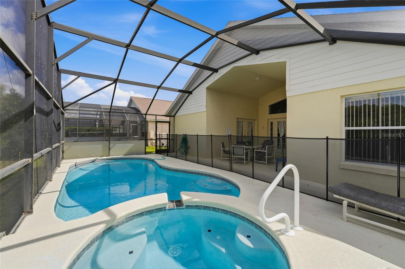 Image 25 of 26 For 2555 Oneida Loop