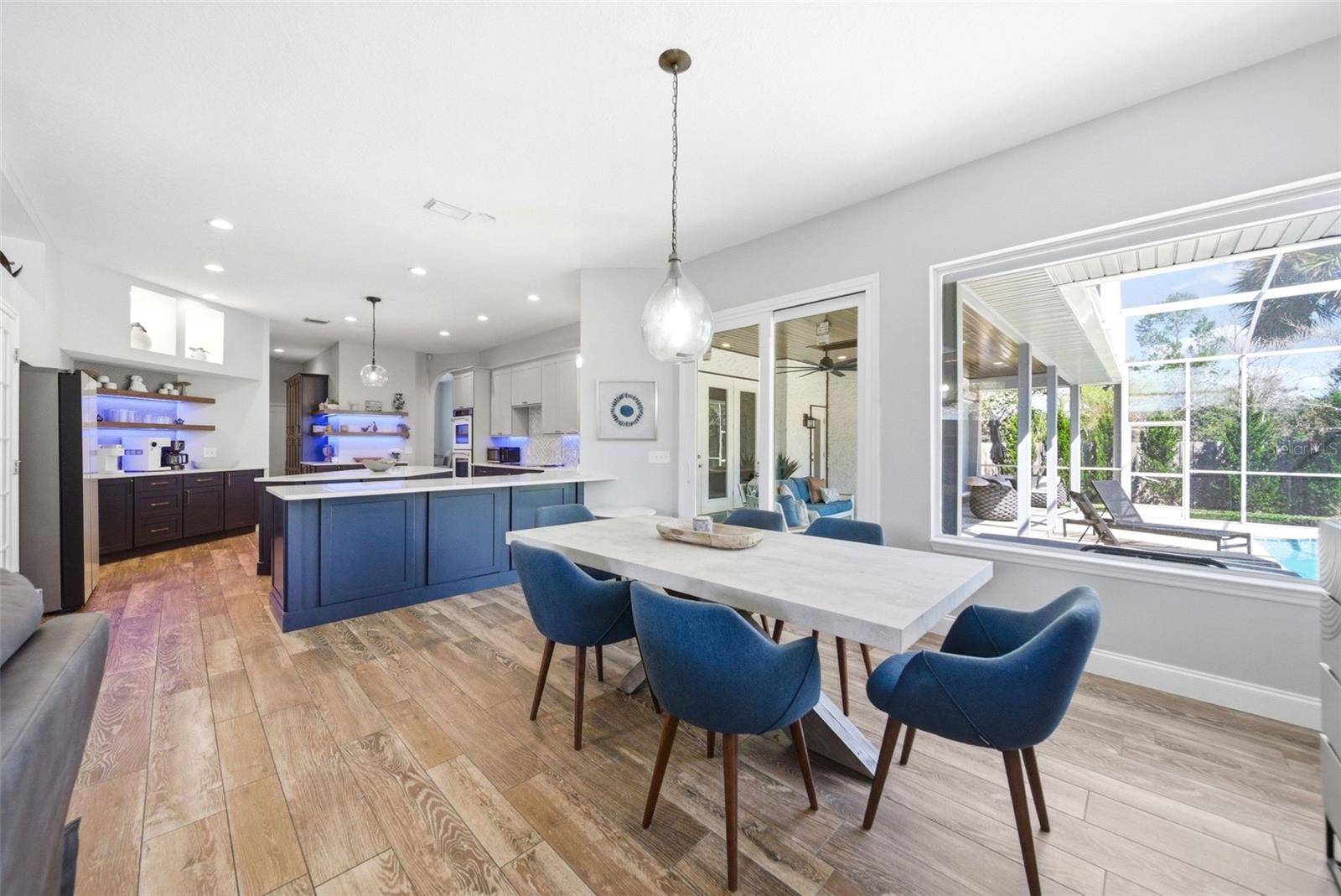 Image 10 of 77 For 113 Sandy Oaks Place