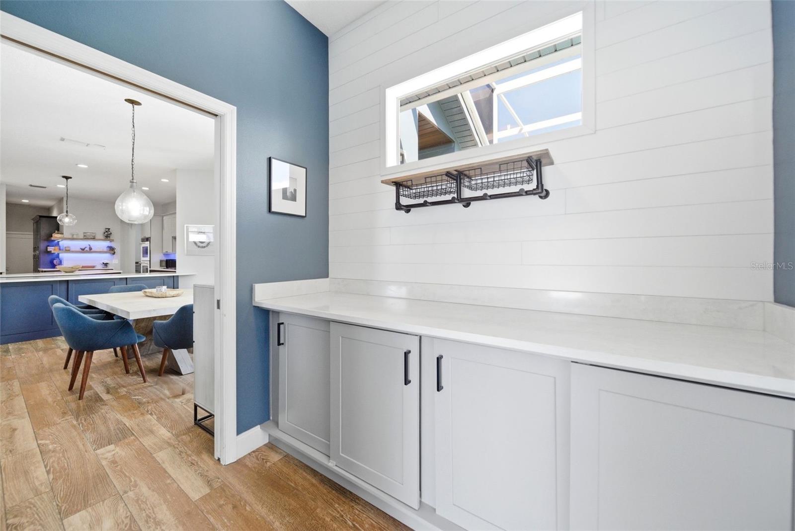 Image 13 of 77 For 113 Sandy Oaks Place