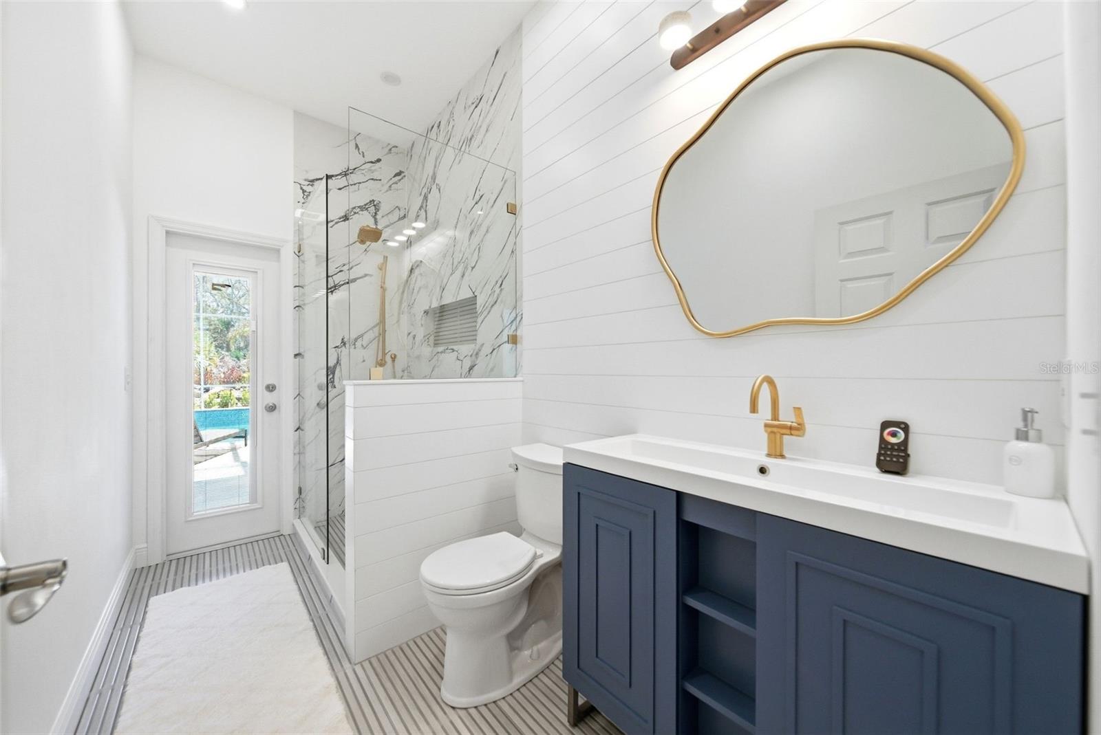 Image 26 of 77 For 113 Sandy Oaks Place