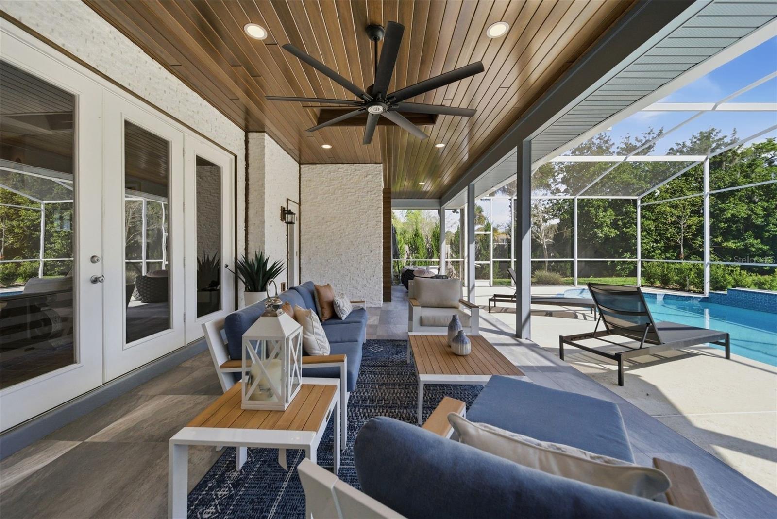 Image 42 of 77 For 113 Sandy Oaks Place