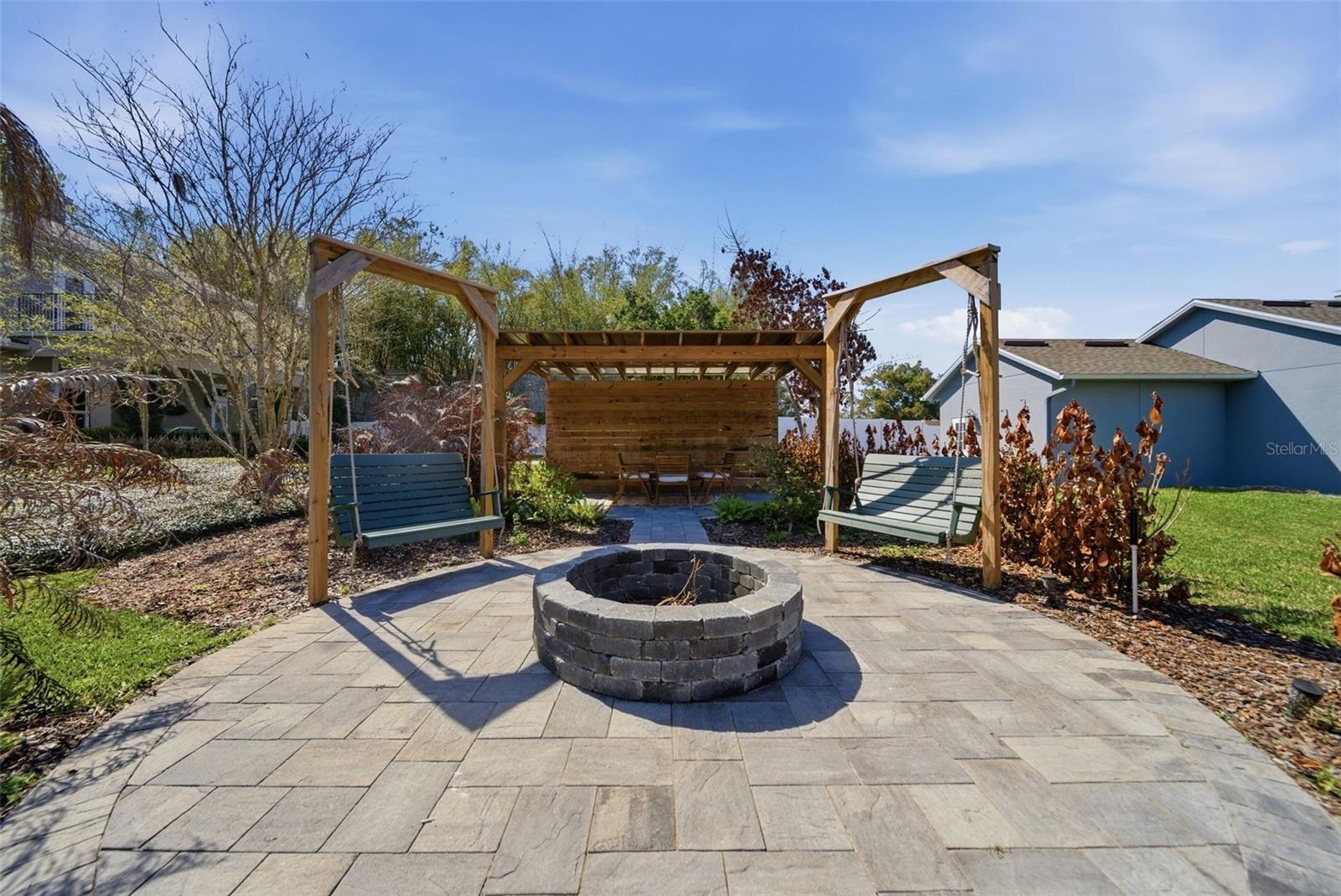 Image 48 of 77 For 113 Sandy Oaks Place