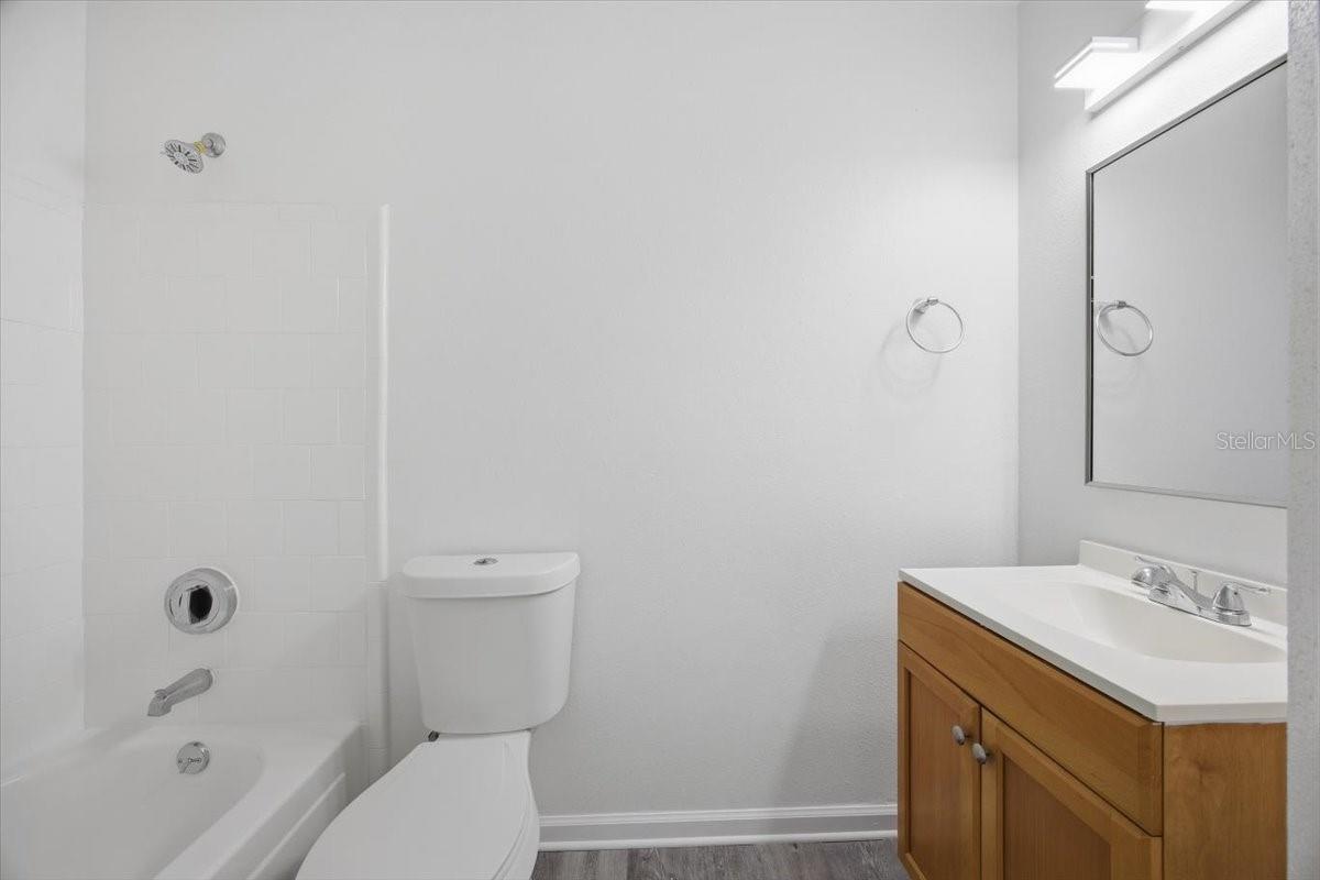 Image 4 of 14 For 3028 Parkway Boulevard 207