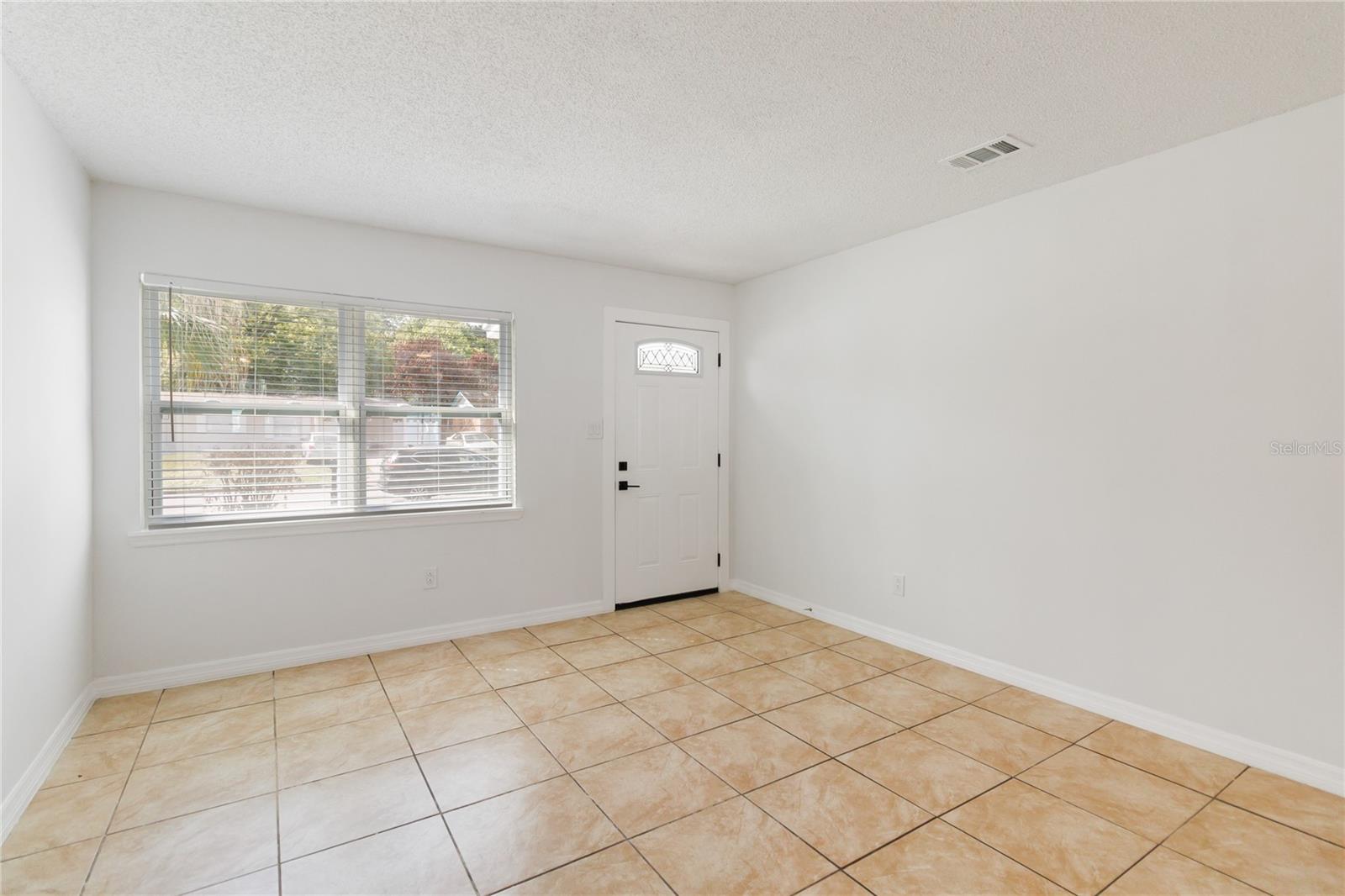 Image 5 of 28 For 5465 Lescot Lane