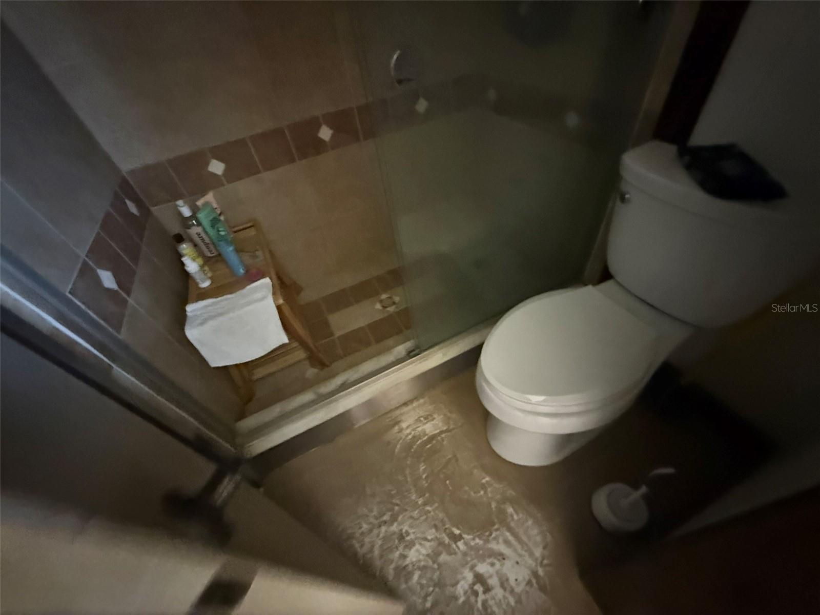 Image 9 of 13 For 516 Orange Drive 20