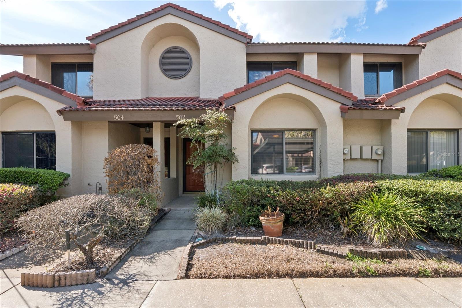 Image 4 of 32 For 502 Club Dr