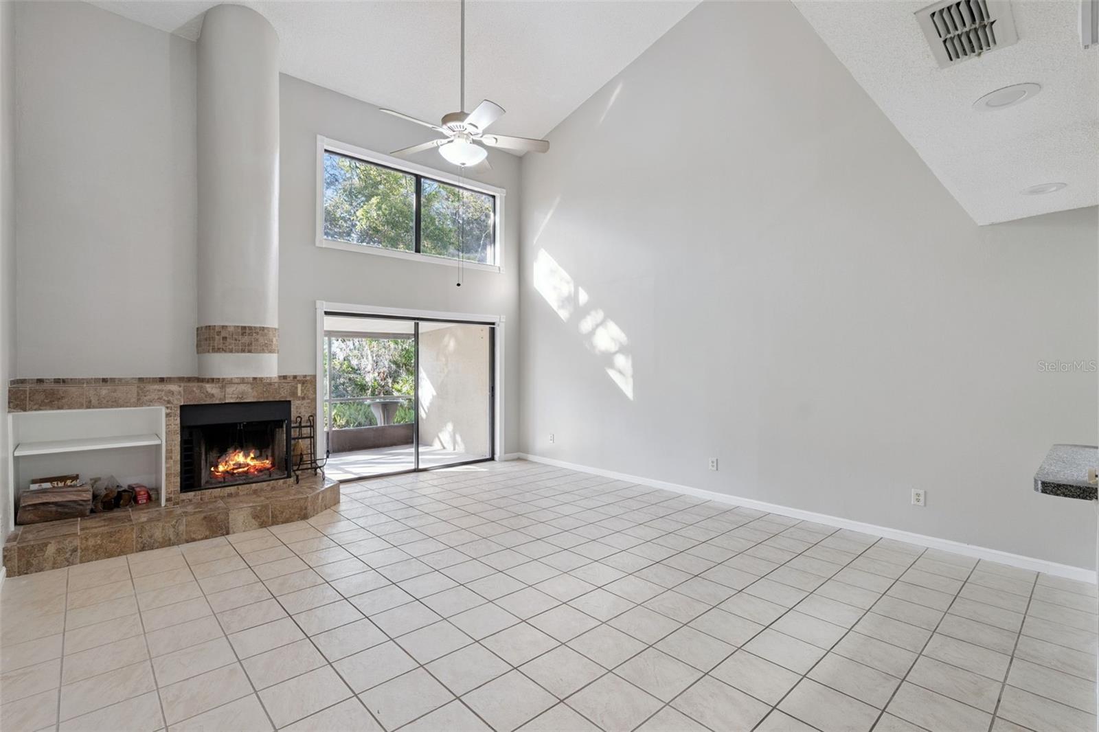 Image 7 of 32 For 502 Club Dr