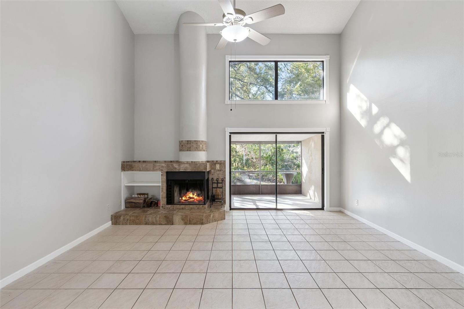 Image 8 of 32 For 502 Club Dr