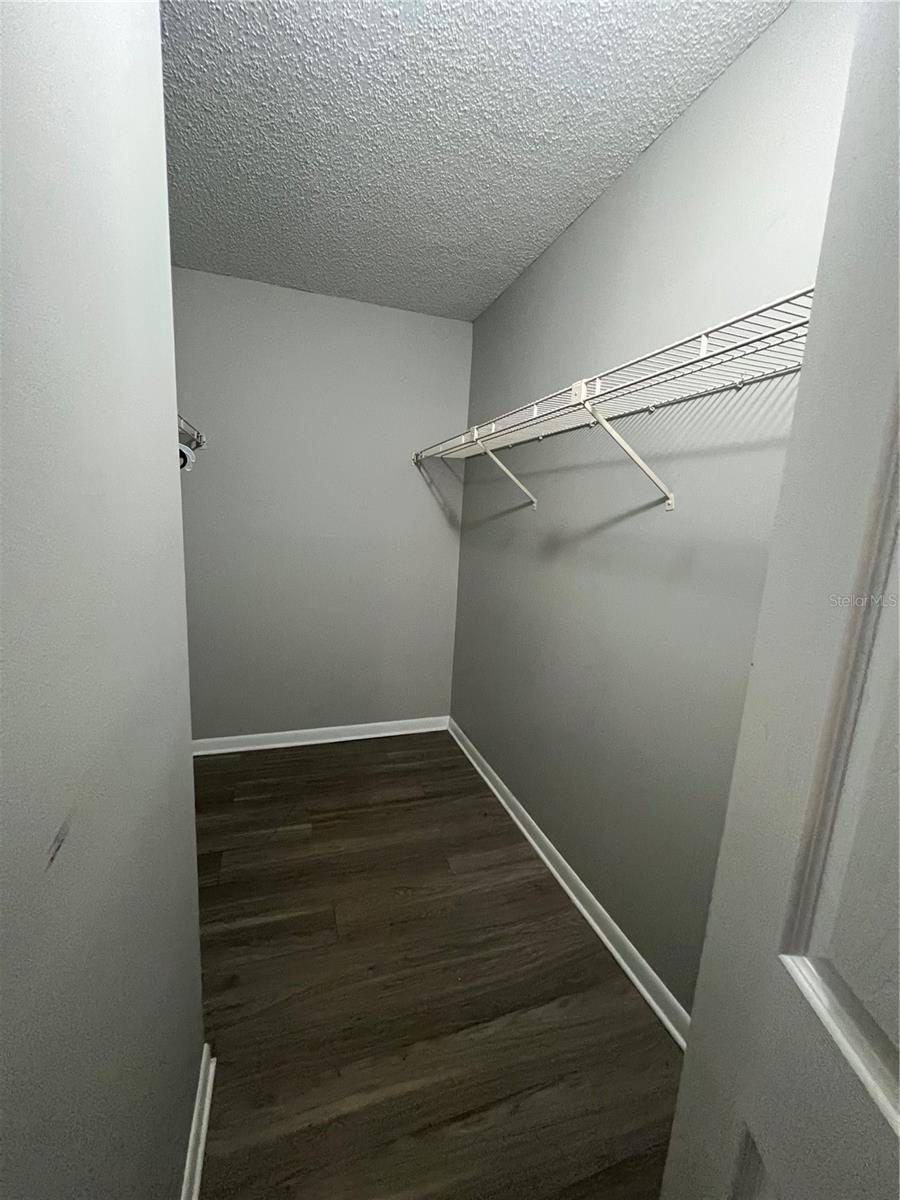 Image 13 of 17 For 1512 Pine Ridge Circle 12