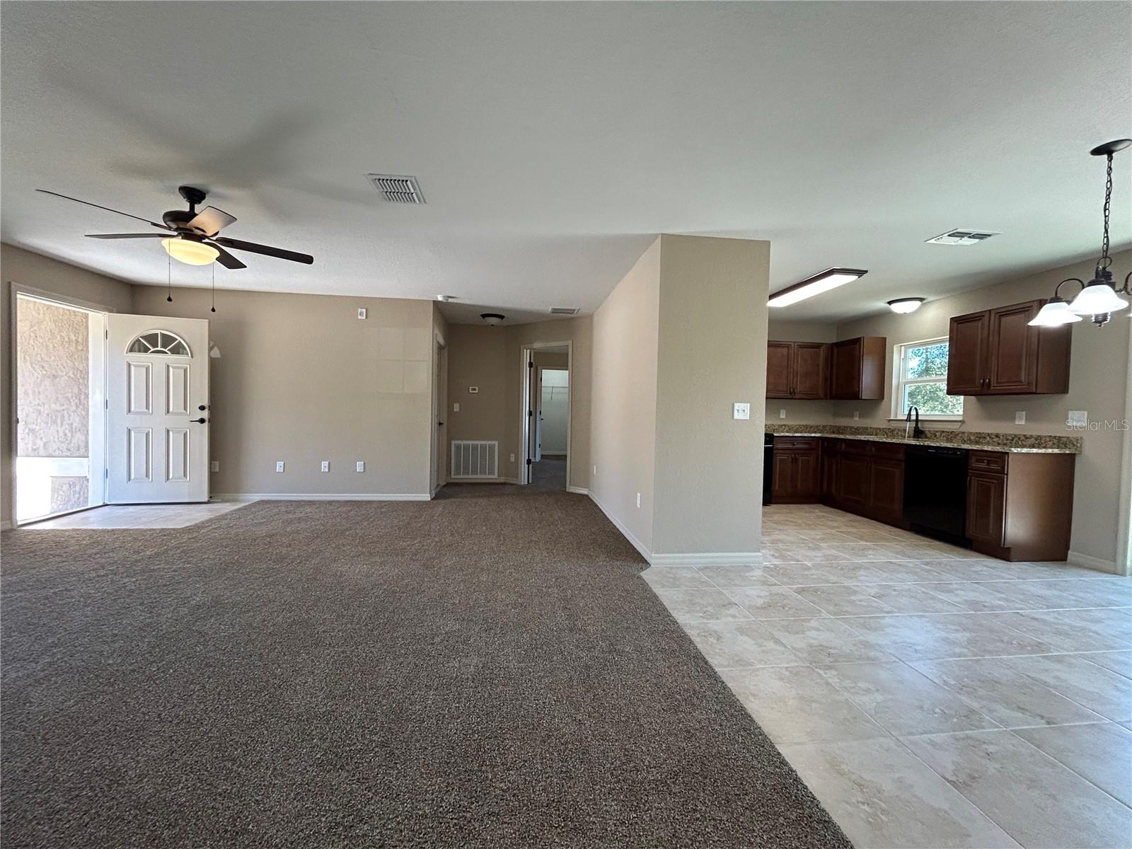 Image 8 of 28 For 12809 83rd Terrace