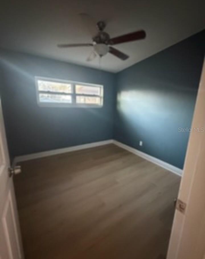 Image 13 of 23 For 1530 Arden Street