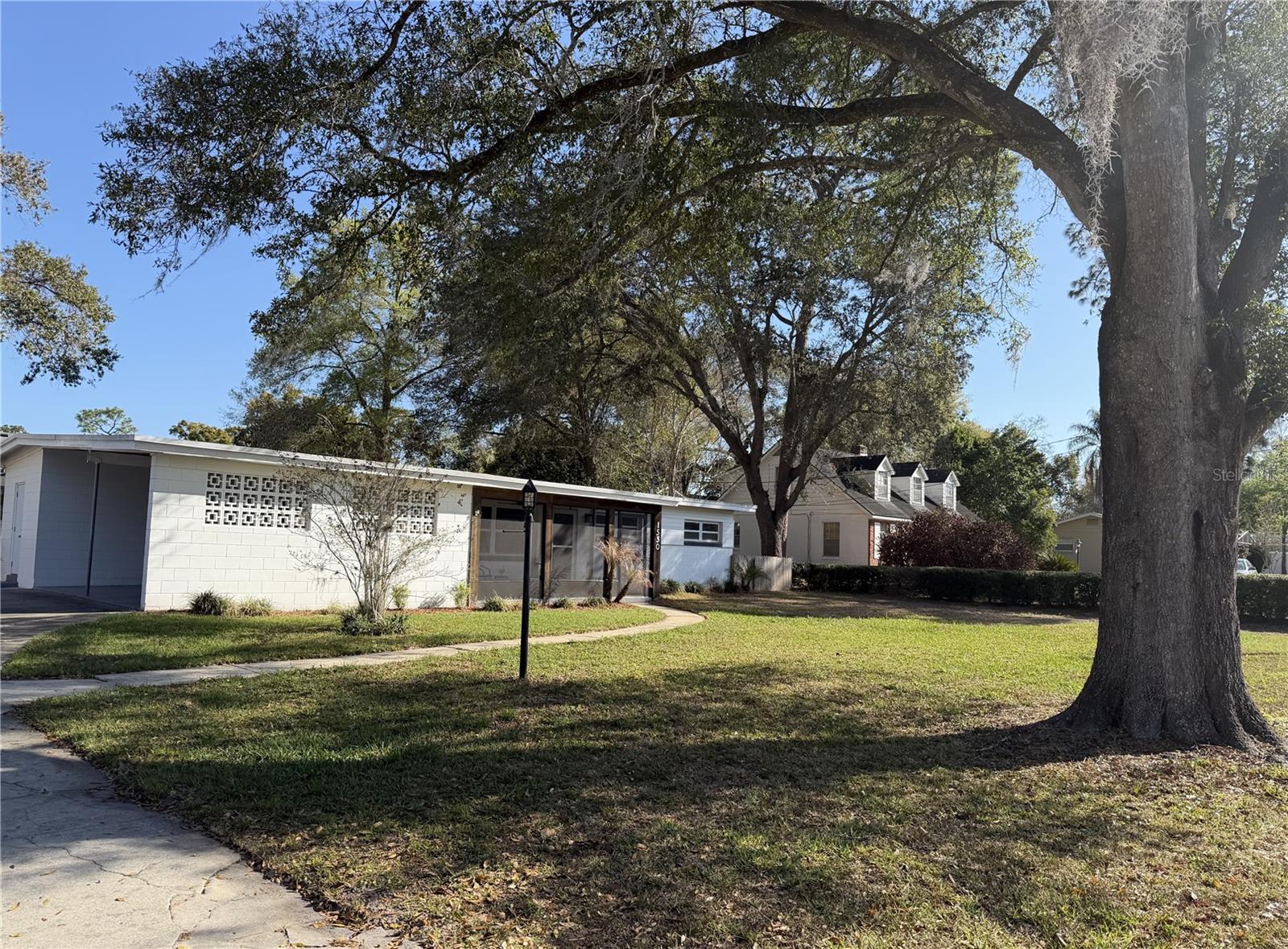 Image 2 of 23 For 1530 Arden Street