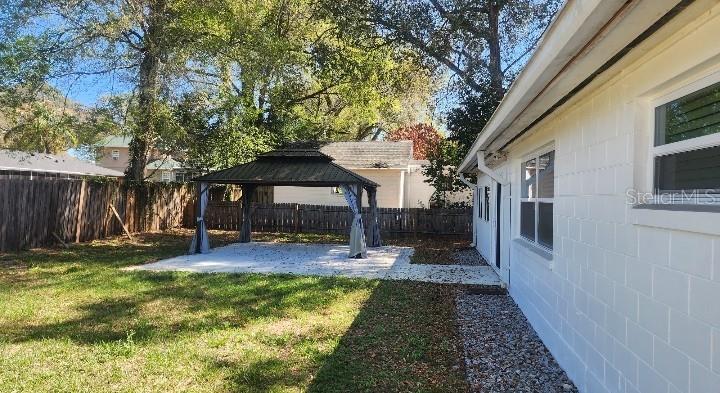 Image 22 of 23 For 1530 Arden Street