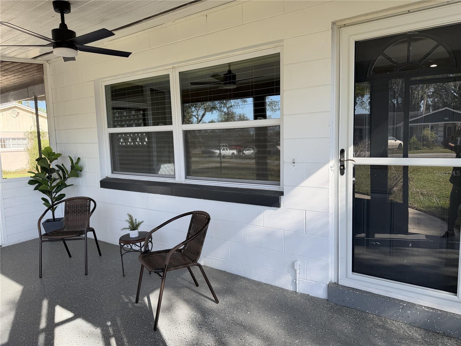 Image 4 of 23 For 1530 Arden Street