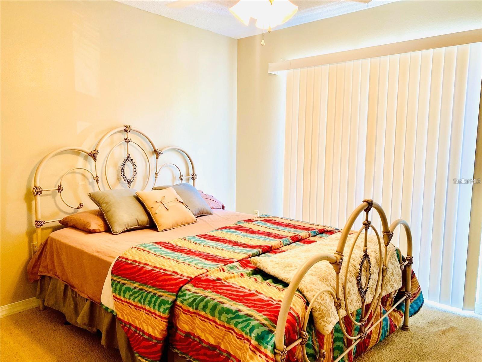 Listing photo id 11 for 3204 Sabal Palms Court B