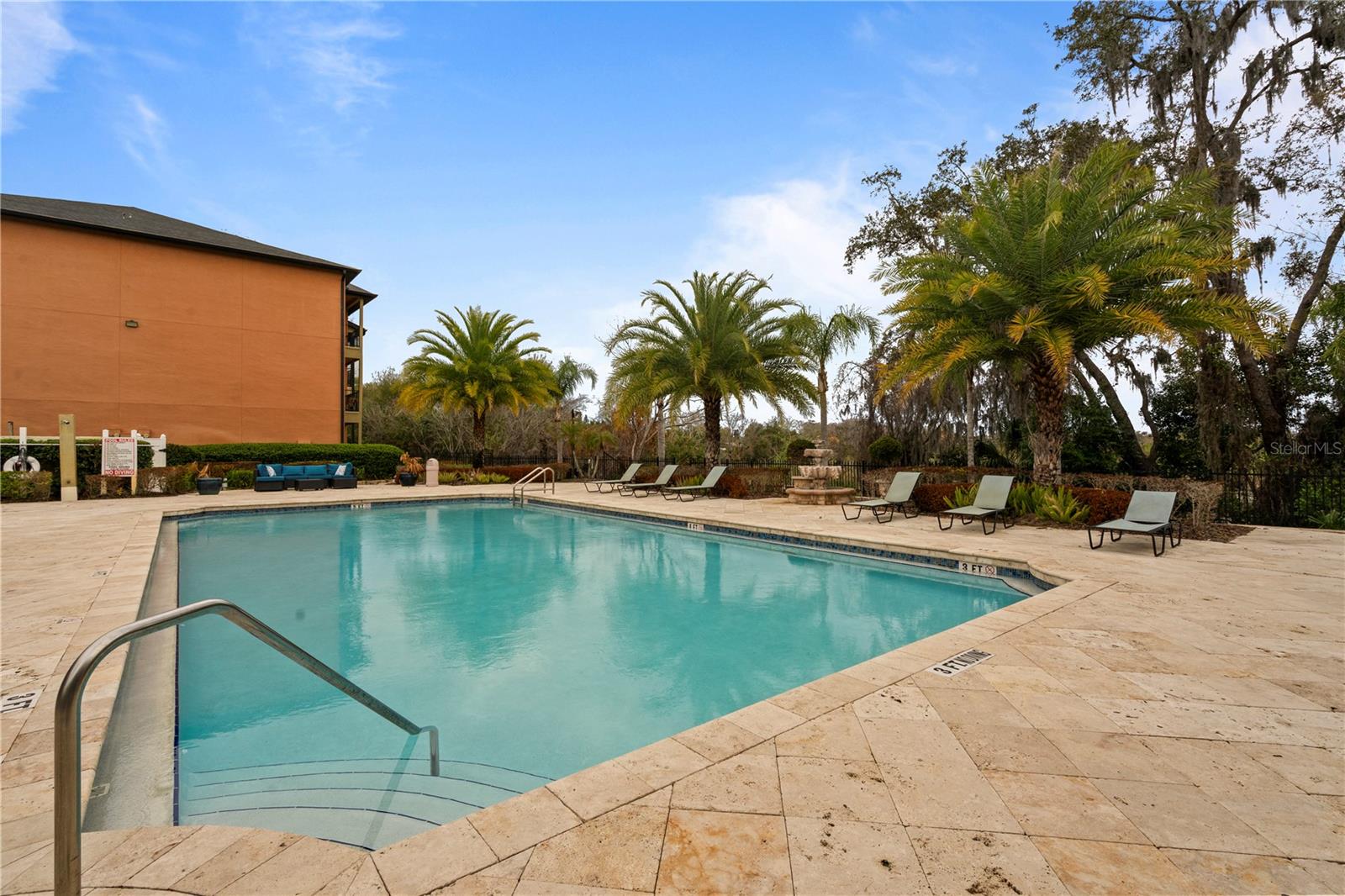 Image 30 of 39 For 6021 Westgate Drive 823