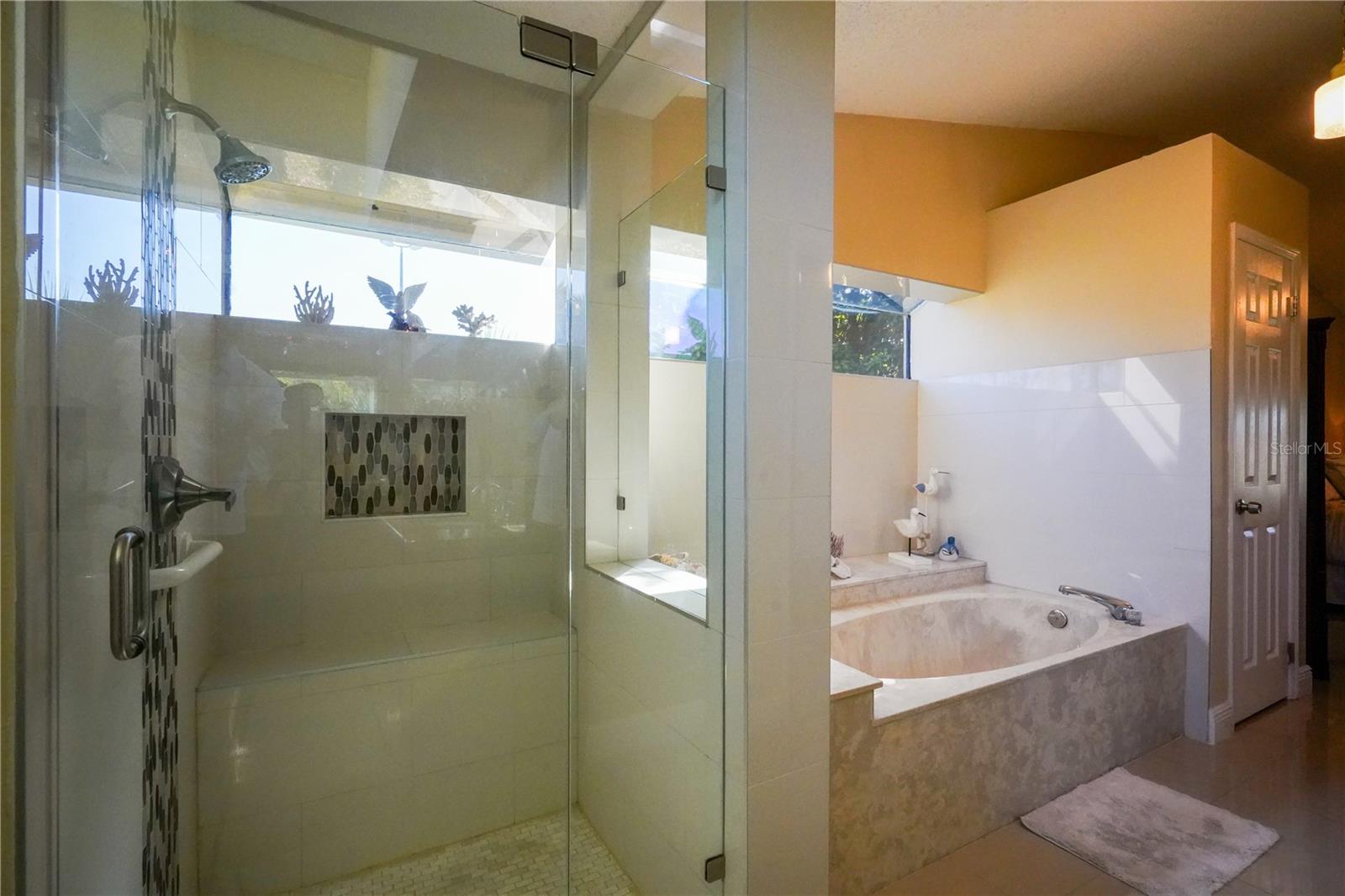 Image 11 of 31 For 9056 Woodbreeze Boulevard