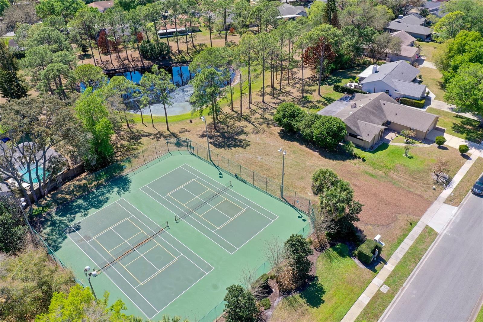 Image 24 of 31 For 9056 Woodbreeze Boulevard