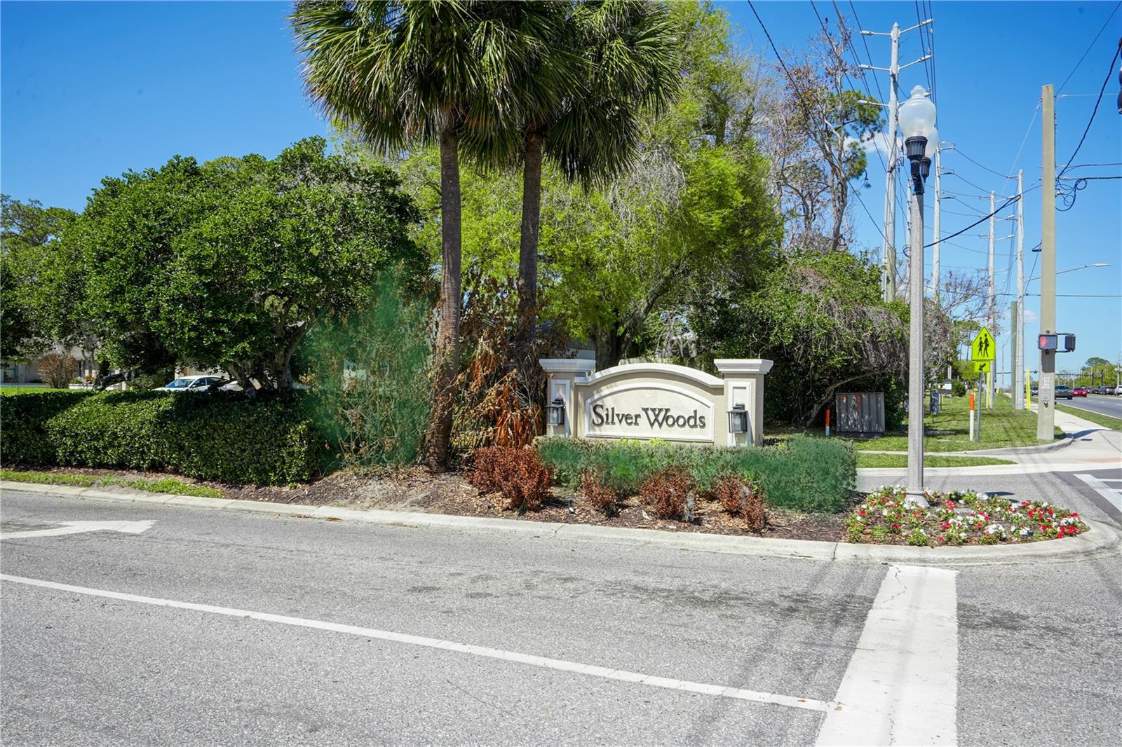 Image 25 of 31 For 9056 Woodbreeze Boulevard